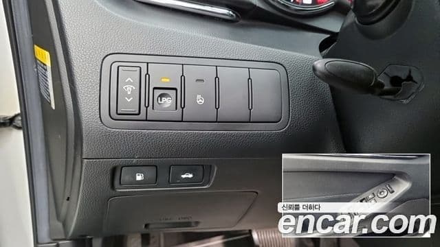 Kia K7 Premium, 2011 17