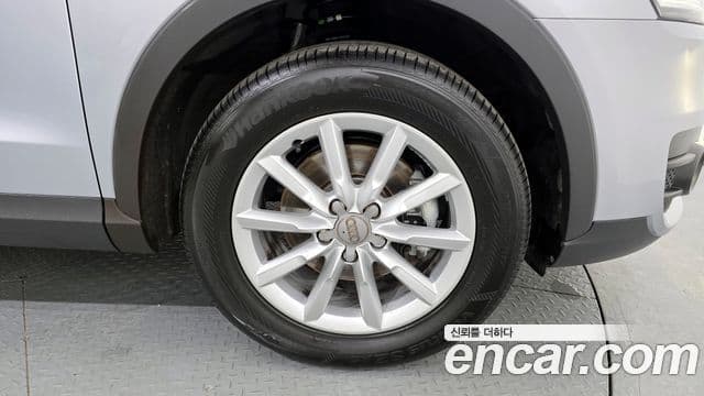 Audi Q3 8U, 2015 все фото