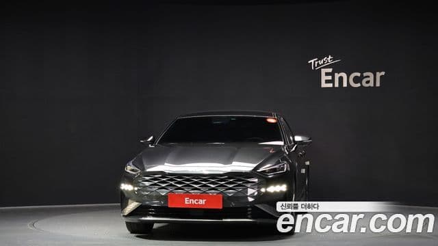 Kia K8 гибрид Noblesse, 2024 3