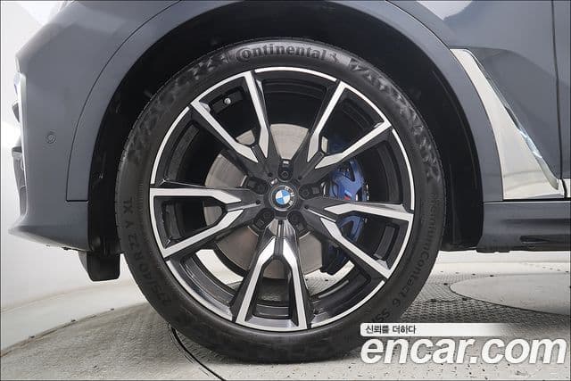 BMW X7 (G07) xDrive 40i M Sport 6인승, 2022 все фото