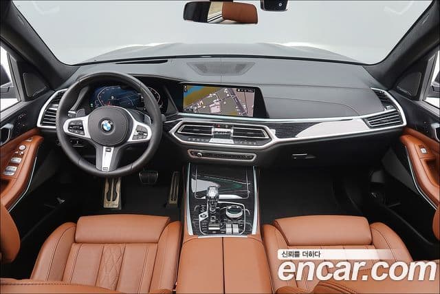 BMW X7 (G07) xDrive 40i M Sport 6인승, 2022 7