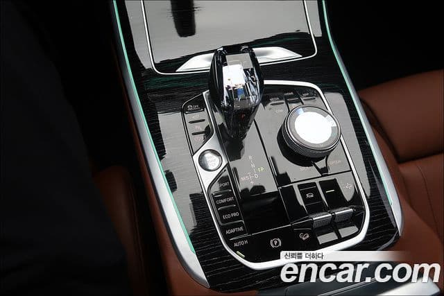 BMW X7 (G07) xDrive 40i M Sport 6인승, 2022 9