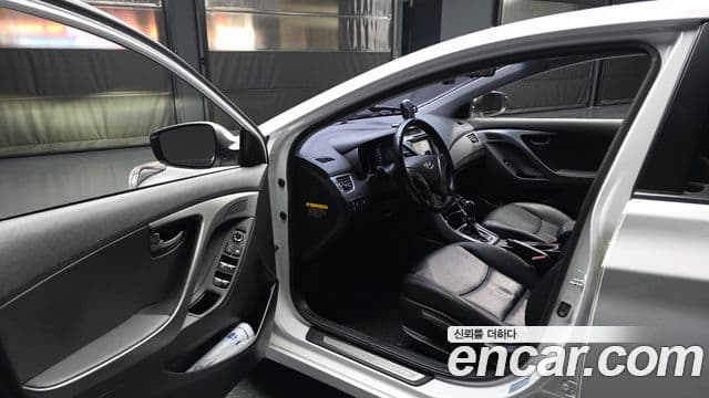 Hyundai The / новый New Avante 빌트인캠2 — базовая версия - Built-in Cam 2, 2015 10