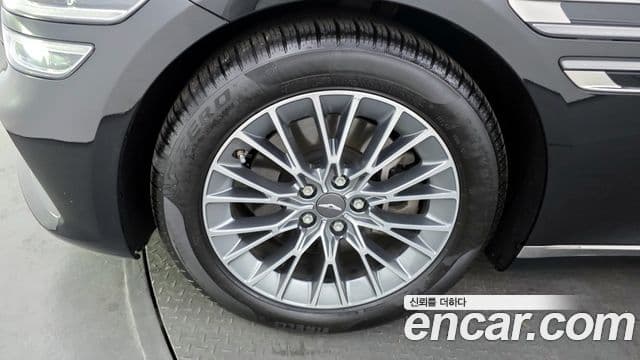 Genesis G80 (RG3) бензин 2.5 турбо AWD, 2022 все фото