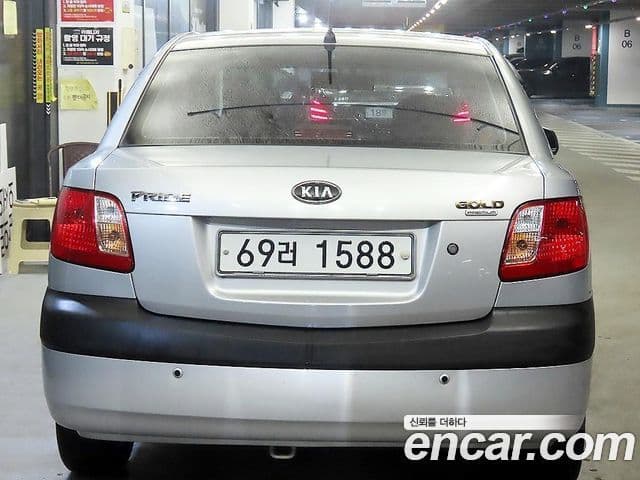 Kia Pride(новый кузов / новое поколение) 4DR 1.6 CVVT SLX, 2009 все фото