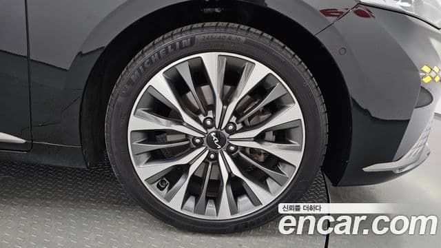 Kia K8 Noblesse, 2022 все фото