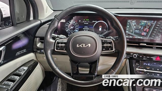 Kia Carnival 4세대 Signature, 2022 13