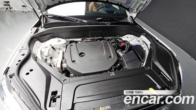 Volvo XC90 2세대 B6 Ultimate Bright, 2023 6