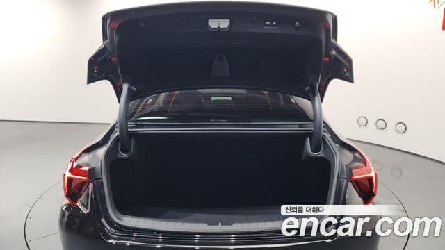 Kia K8 гибрид Noblesse, 2023 20