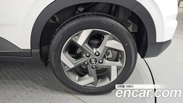 Hyundai Venue 1.6 Flux, 2023 6