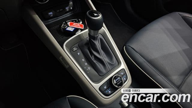 Hyundai Venue 1.6 Flux, 2023 9