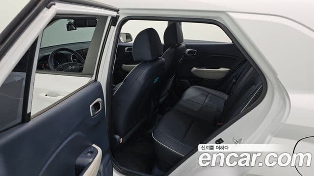 Hyundai Venue 1.6 Flux, 2023 13