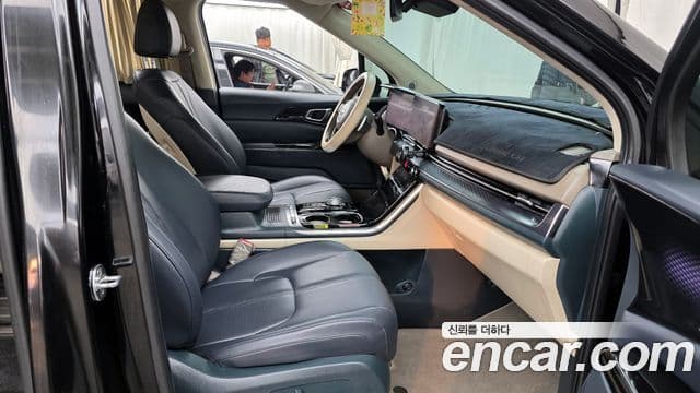 Kia Carnival 4세대 бензин 9인승 High Limousine(компания по спецнадстройкам), 2021 11