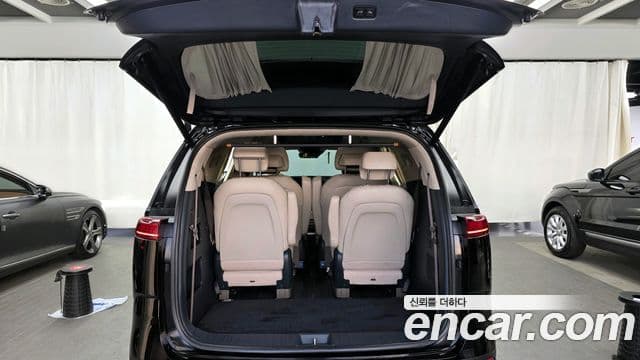 Kia Carnival 4세대 бензин 9인승 High Limousine(компания по спецнадстройкам), 2021 20