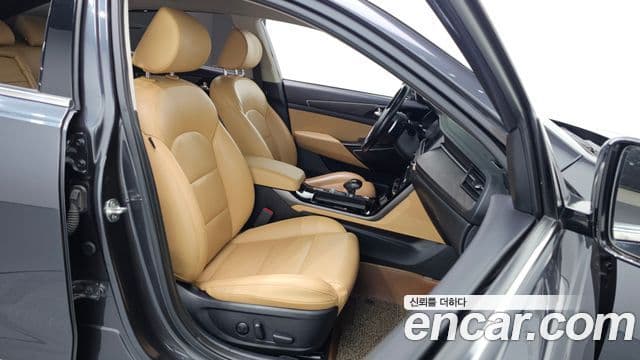 Kia K7 Premier Noblesse, 2020 11