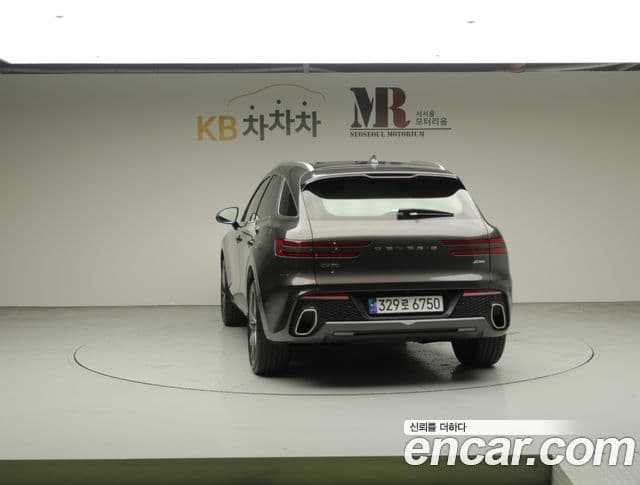 Genesis GV70, 2024 3