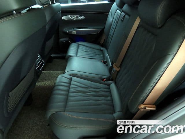 Genesis GV70, 2024 6