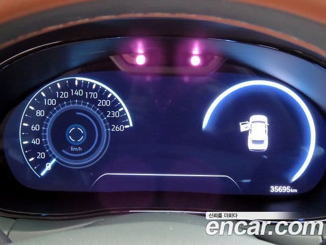 Genesis GV70, 2024 9