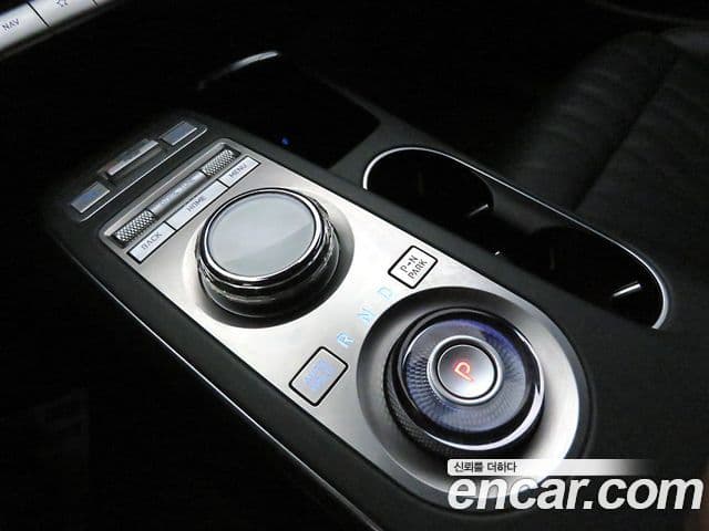 Genesis GV70, 2024 11