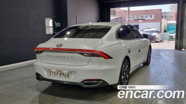 Hyundai The / новый New Grandeur IG гибрид Premium Choice, 2021 2