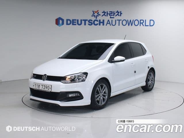 Volkswagen 폴로 5세대, 2015 1