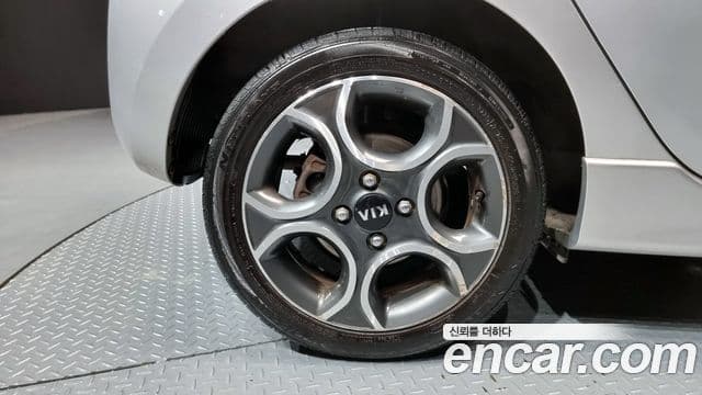 Kia All New Morning Luxury, 2013 все фото