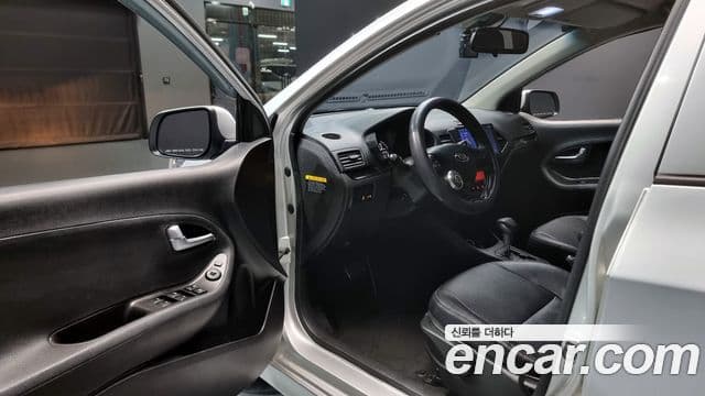 Kia All New Morning Luxury, 2013 11