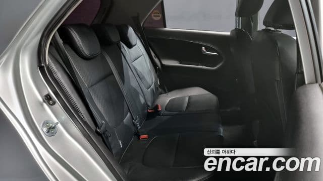 Kia All New Morning Luxury, 2013 12