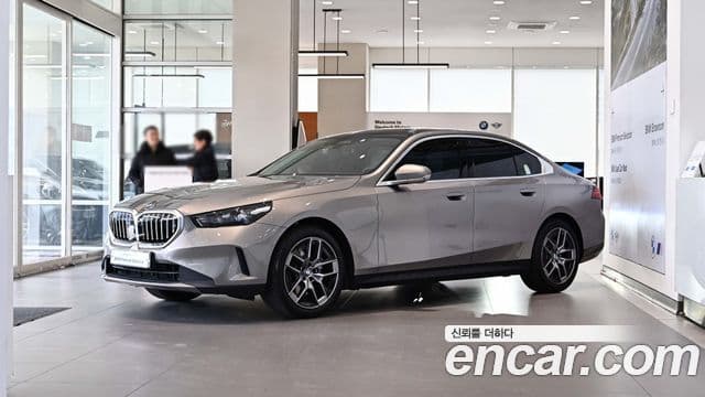 BMW 5시리즈 (G60), 2025 1