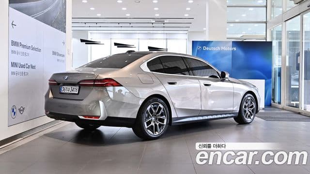 BMW 5시리즈 (G60), 2025 4