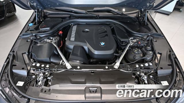 BMW 5시리즈 (G60), 2025 6