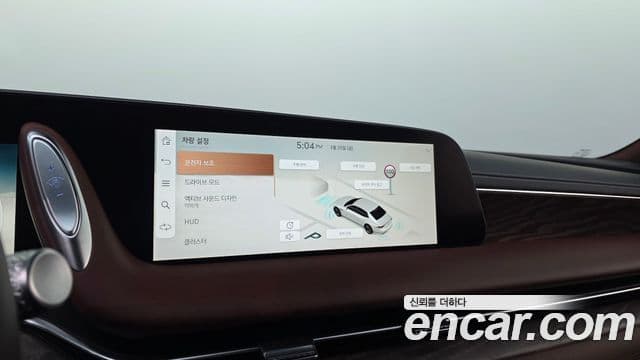 Genesis G90 (RS4) бензин 3.5 турбо AWD, 2024 17