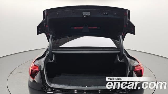 Kia K8 гибрид Noblesse, 2023 20