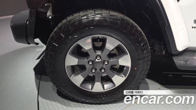 Jeep Wrangler (JL) 2.0 Overland 4도어, 2019 все фото