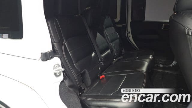 Jeep Wrangler (JL) 2.0 Overland 4도어, 2019 12