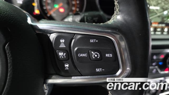 Jeep Wrangler (JL) 2.0 Overland 4도어, 2019 15