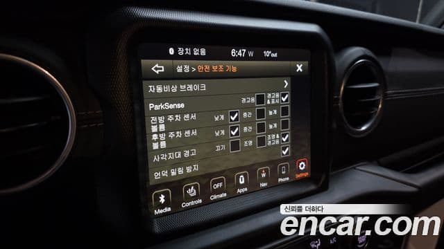 Jeep Wrangler (JL) 2.0 Overland 4도어, 2019 18