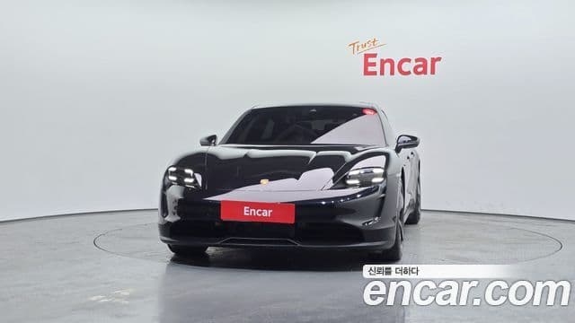 Porsche 타이칸 4S, 2021 3