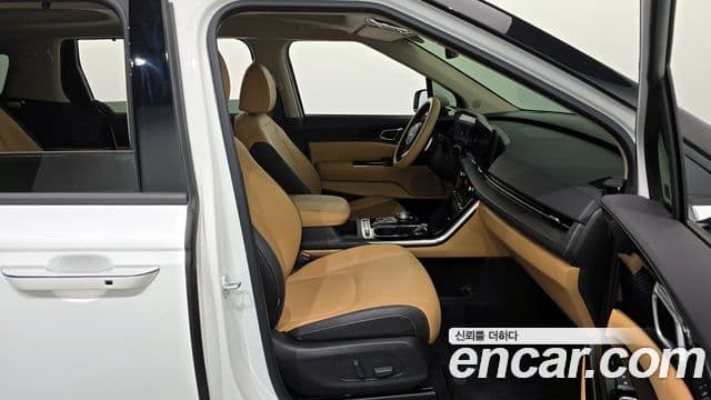 Kia Carnival 4세대 Signature, 2023 11