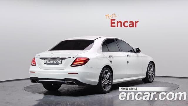 Mercedes-Benz E-класс W213 AMG Line, 2019 2