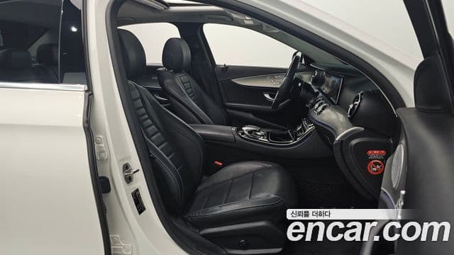 Mercedes-Benz E-класс W213 AMG Line, 2019 10