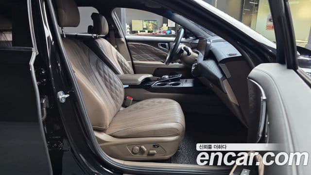 Kia K8 Platinum, 2022 11