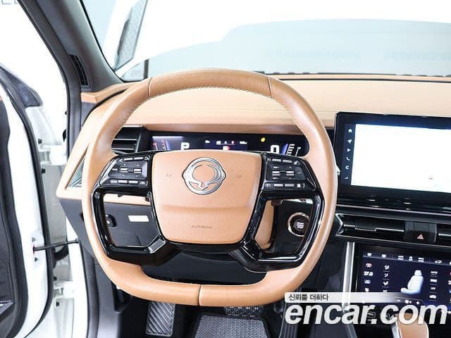 KG모빌리티(SsangYong) Torres T7, 2024 6