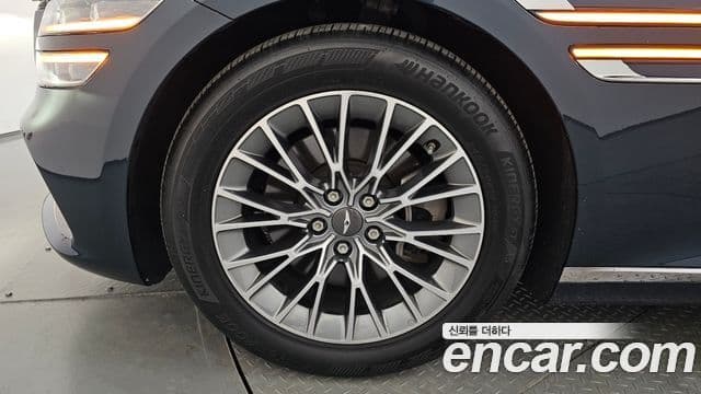 Genesis G80 (RG3) бензин 2.5 турбо AWD, 2022 все фото