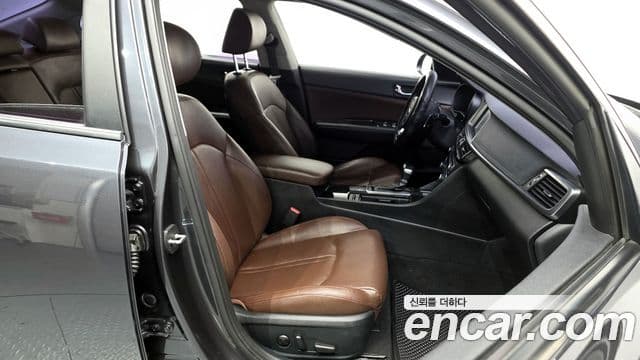 Kia K5 2세대 Noblesse, 2016 11