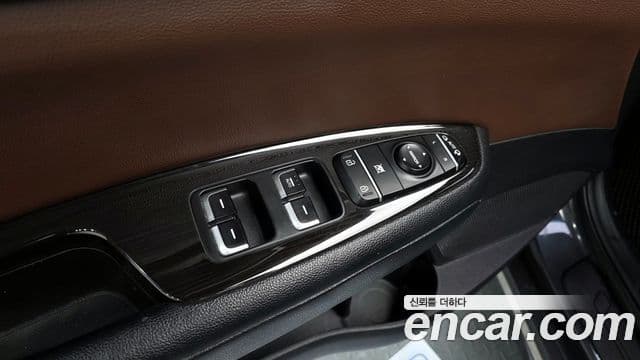 Kia K5 2세대 Noblesse, 2016 18