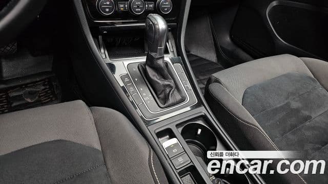 Volkswagen Гольф 7세대, 2016 9