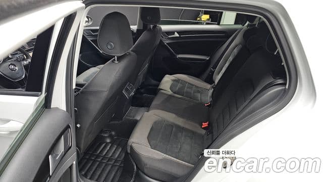 Volkswagen Гольф 7세대, 2016 12