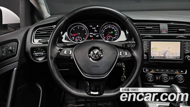 Volkswagen Гольф 7세대, 2016 13