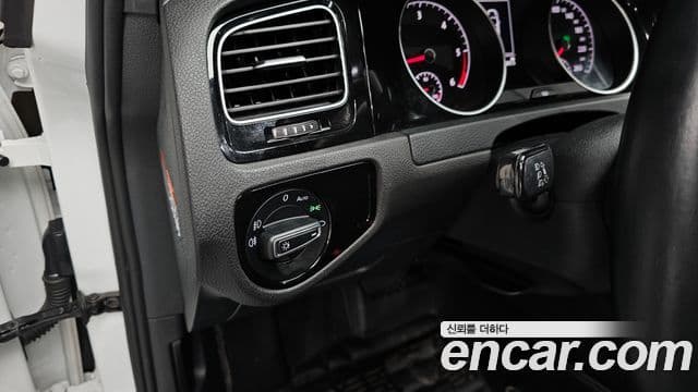 Volkswagen Гольф 7세대, 2016 18
